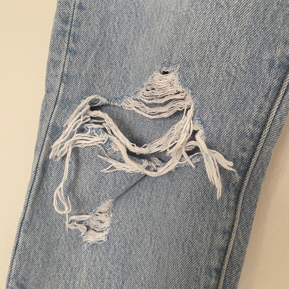 Levi’s Wedgie Jean Light Wash High Waist Vintage Style Size 25 - Picture 5 of 11